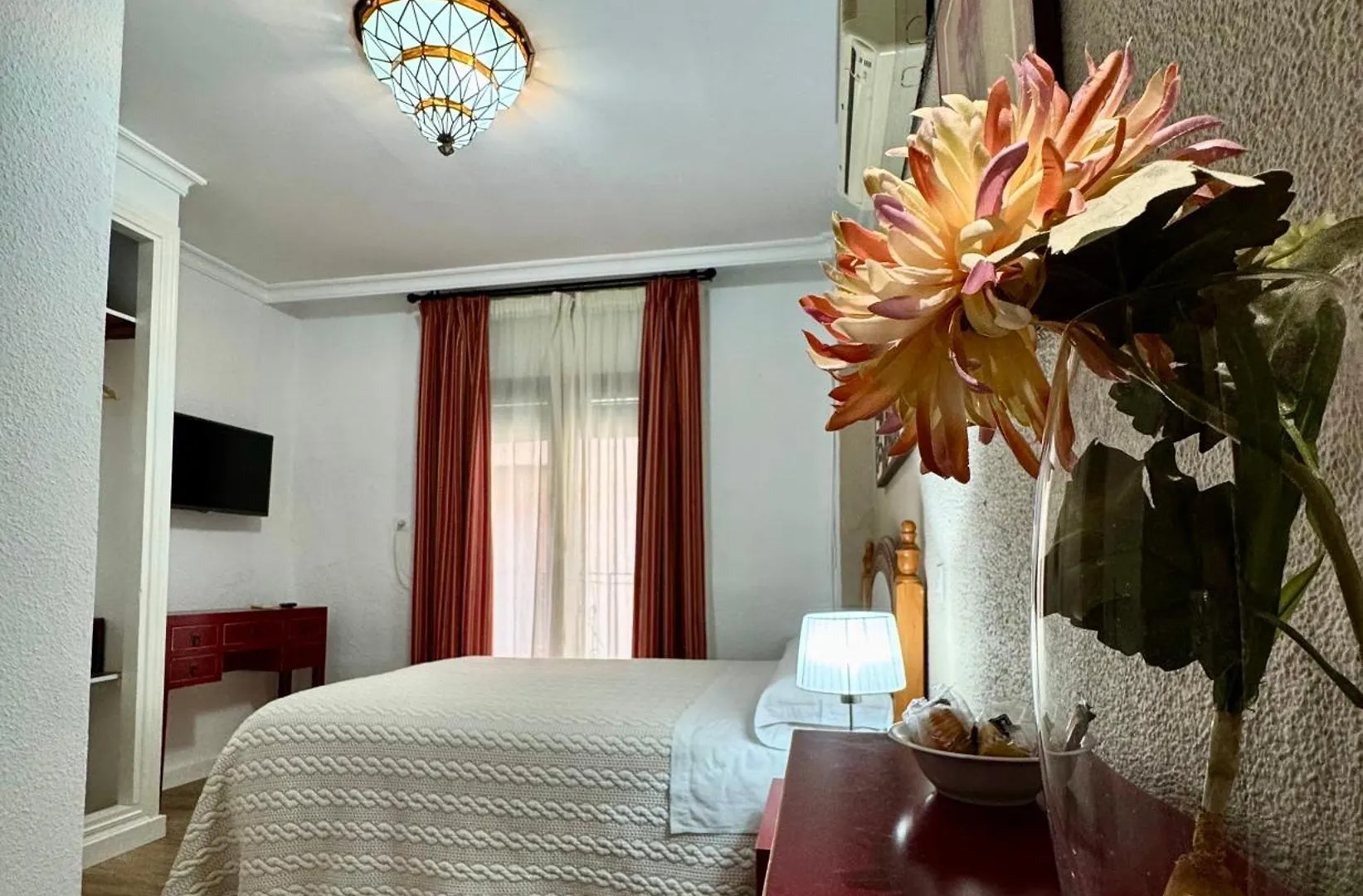 Guest house Pension Zurita Granada Spain